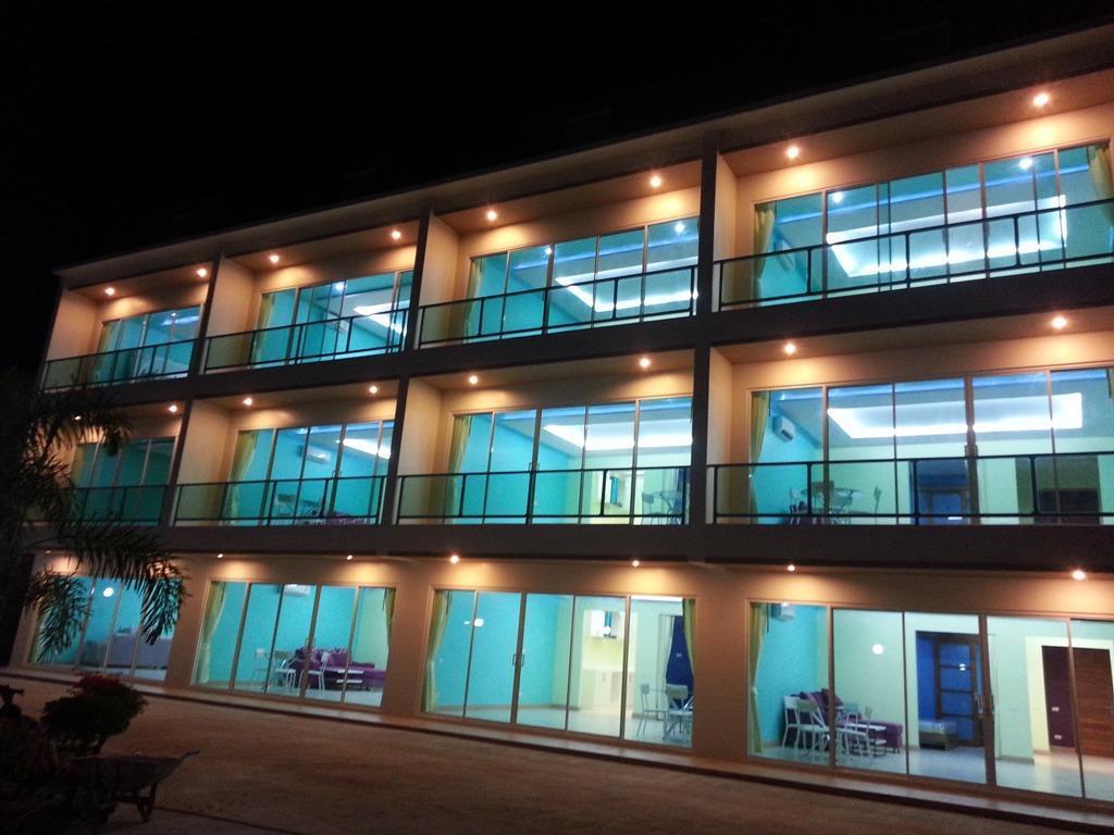 Condor Apartment Nai Harn Esterno foto