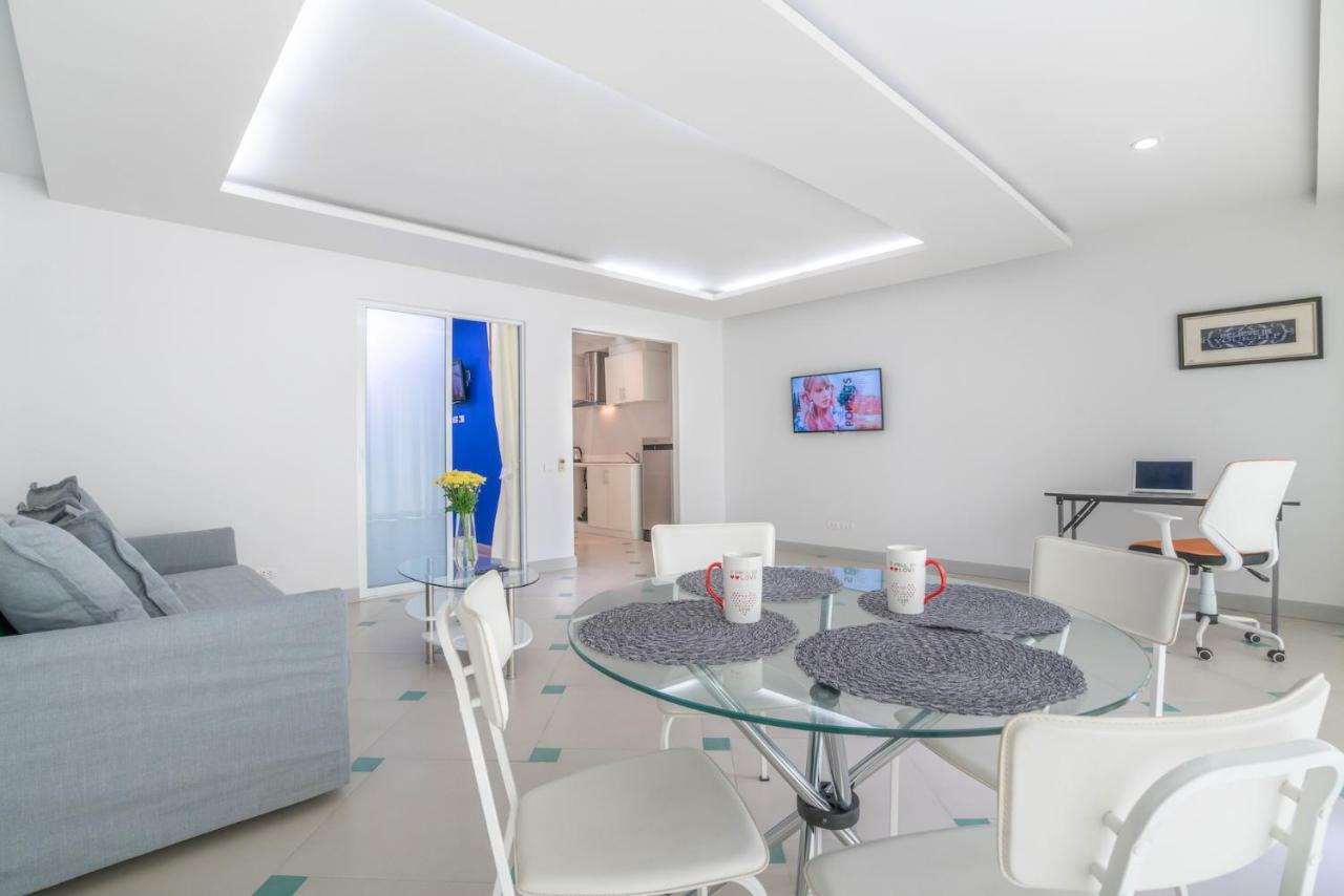 Condor Apartment Nai Harn Esterno foto