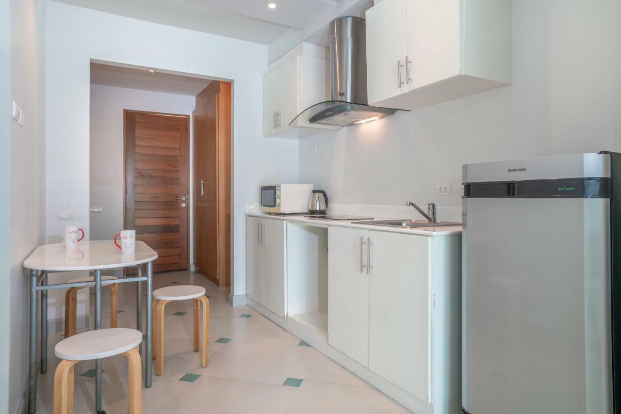 Condor Apartment Nai Harn Esterno foto