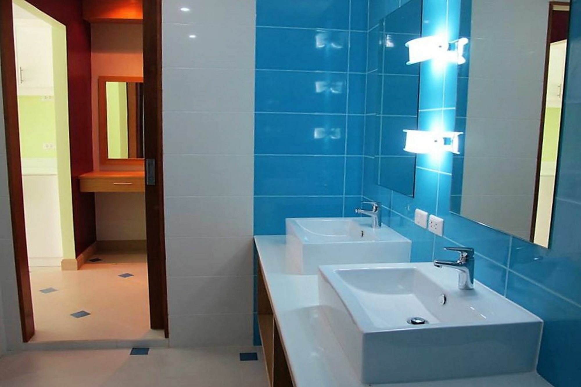 Condor Apartment Nai Harn Esterno foto