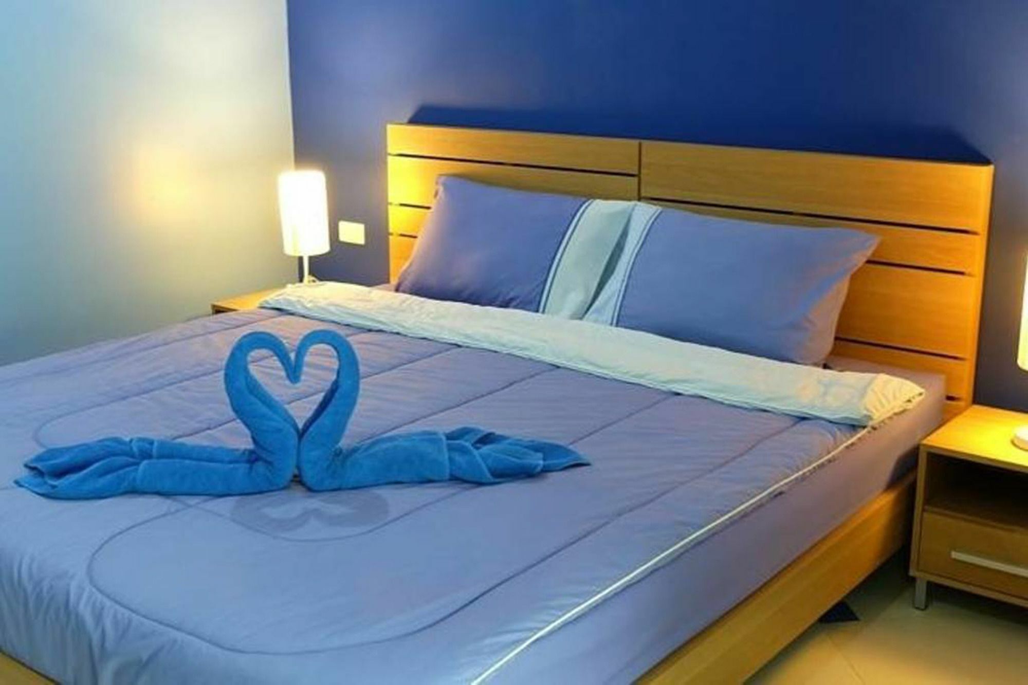 Condor Apartment Nai Harn Esterno foto